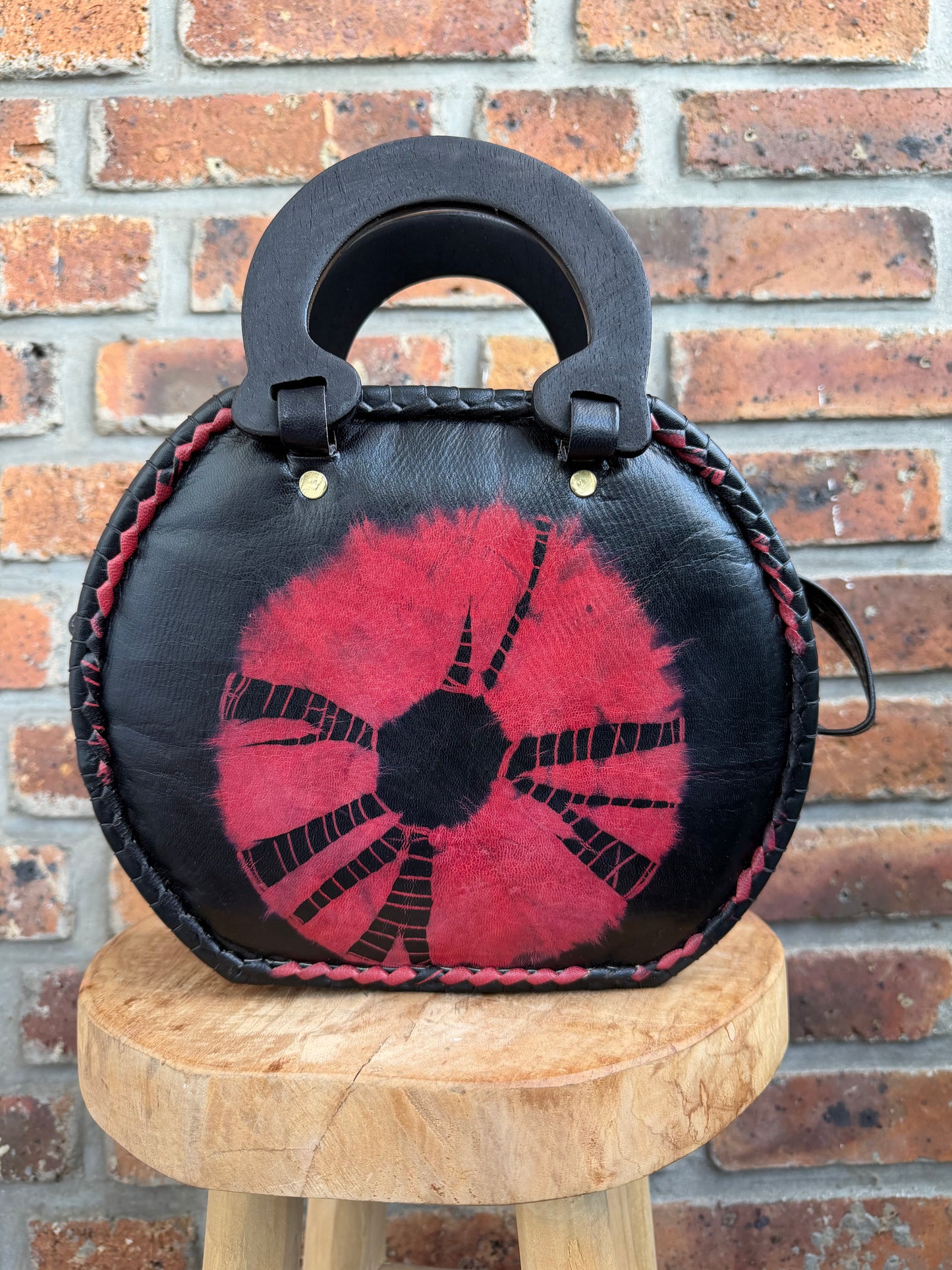 Sac bogolan, cuir et anses en bois