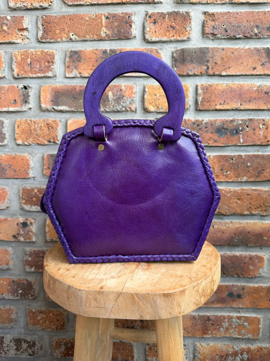 Sac en cuir et anses en bois